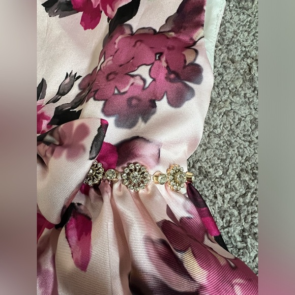 Toddler formal floral dress - Picture 2 of 5